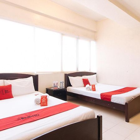 Reddoorz Plus @ E Rodriguez Corner Banawe Quezon City Εξωτερικό φωτογραφία